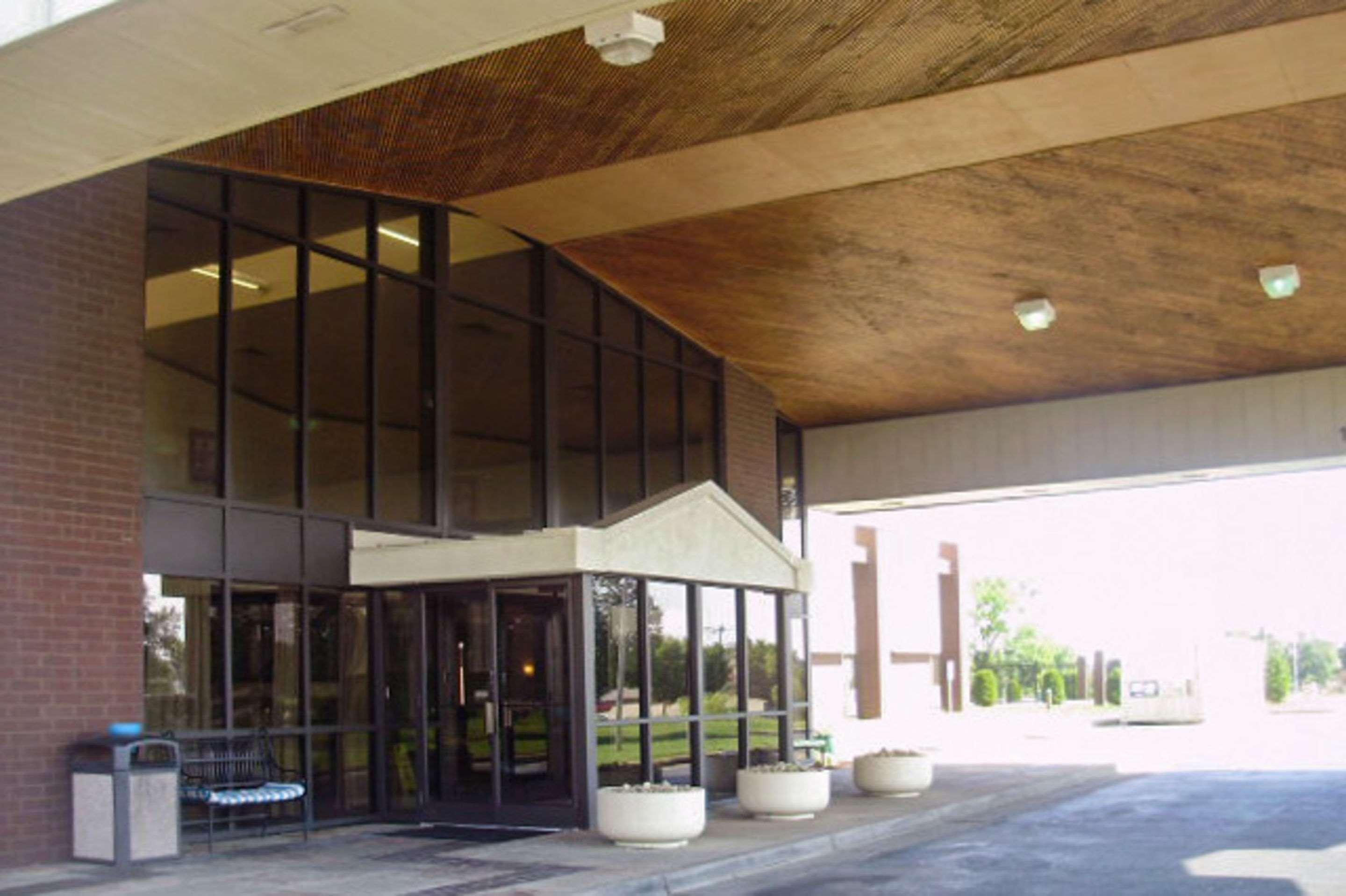 Quality Inn & Suites Florence - Cincinnati South Exterior foto